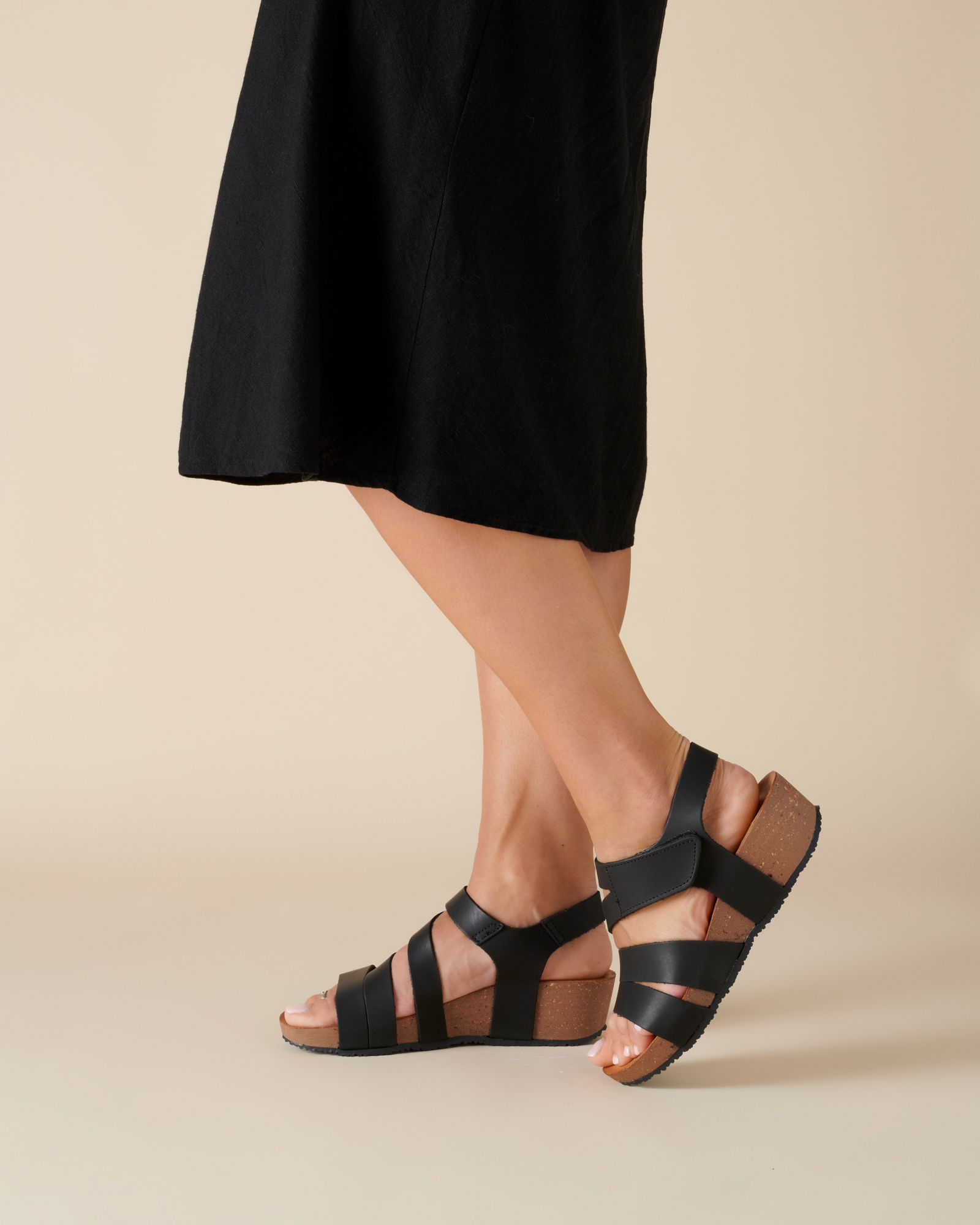 Load image into Gallery viewer, Scorpi Black